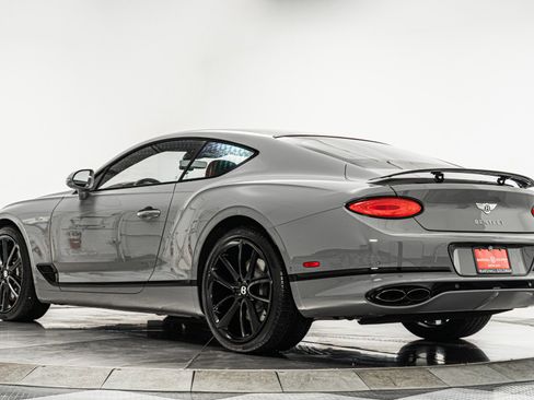 Used 2024 Bentley Continental GT V8 image 38