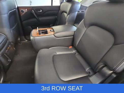 Used 2019 INFINITI QX80 Luxe AWD/4WD image 16