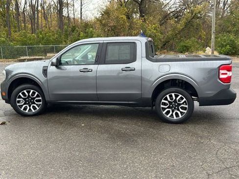 Certified 2022 Ford Maverick Lariat w/ Lariat Luxury Package image 6