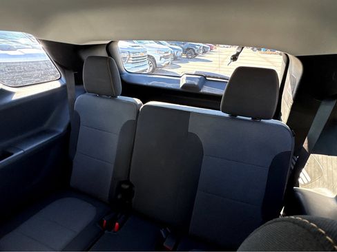 Certified 2021 Chevrolet Traverse LT image 27