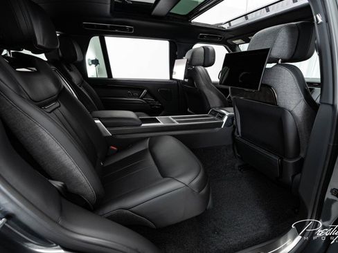Used 2024 Land Rover Range Rover SV image 57