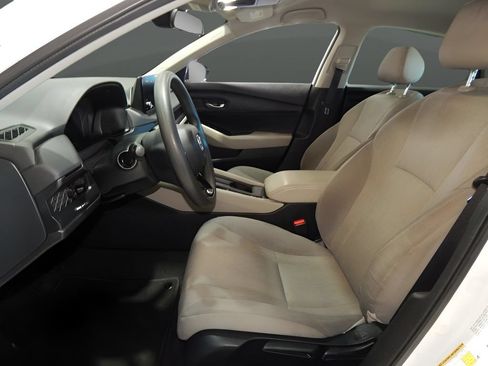 Used 2025 Honda Accord LX image 14