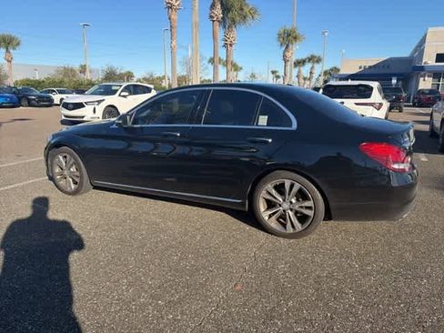 Used 2016 Mercedes-Benz C 300 Sedan image 4
