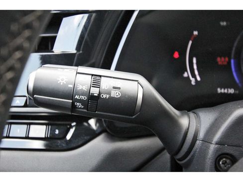 Used 2023 Lexus RX 500h F Sport w/ Accessory Package (Z1) AWD/4WD image 17
