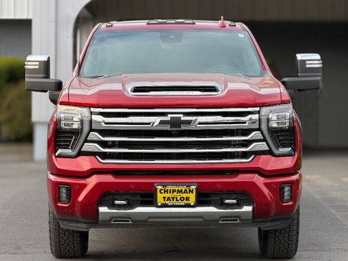 Used 2026 Chevrolet Silverado 3500 High Country w/ High Country Premium Package AWD/4WD image 16