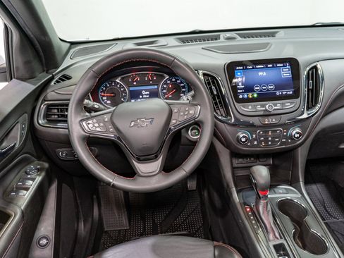 Used 2024 Chevrolet Equinox RS w/ RS Leather Package image 11