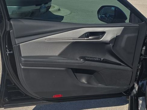 Used 2026 Toyota Camry SE w/ Convenience Package FWD image 27