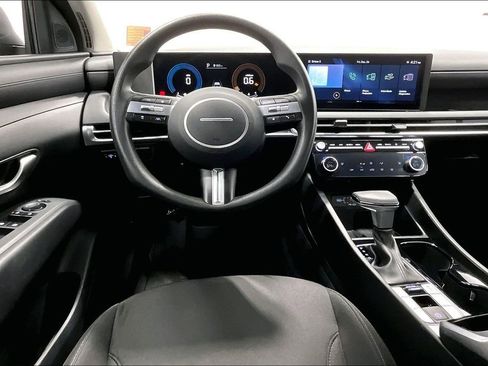 Certified 2025 Hyundai Tucson SEL image 7