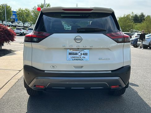 Certified 2023 Nissan Rogue SL w/ SL Premium Package AWD/4WD image 5