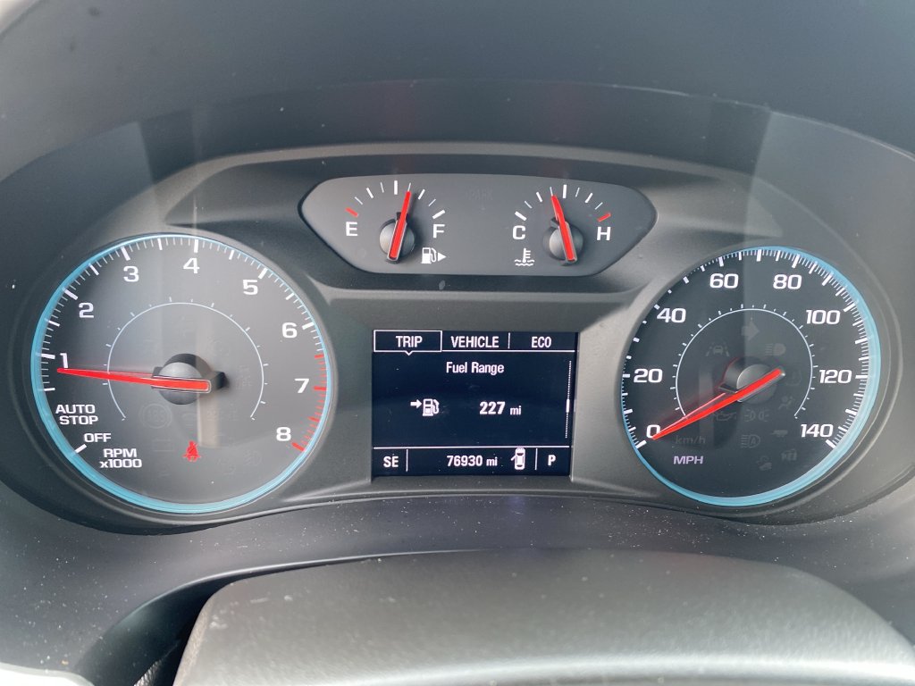 Used 2022 Chevrolet Malibu LT FWD image 32