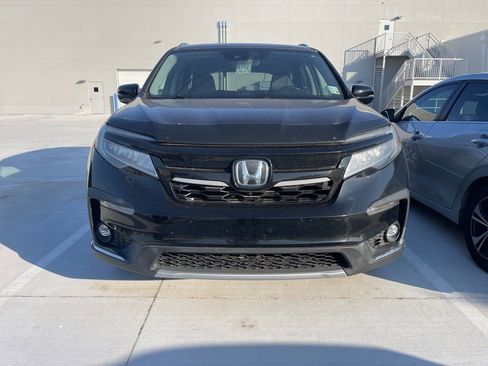 Used 2020 Honda Pilot Touring image 2