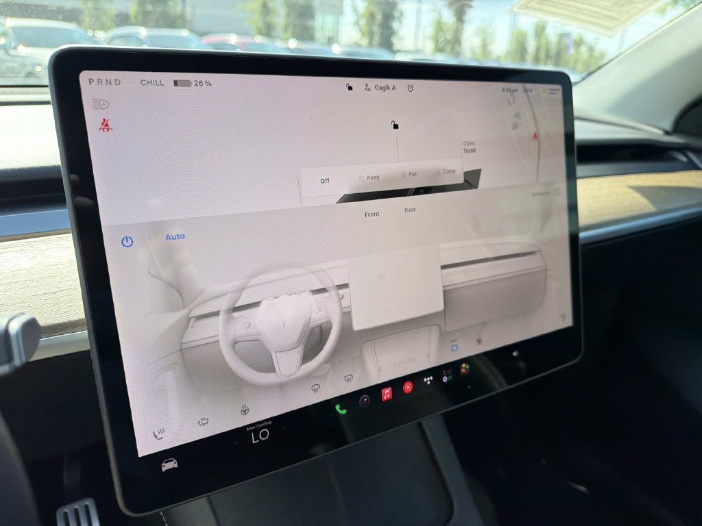Used 2024 Tesla Model Y Performance AWD/4WD image 17