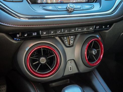 Used 2020 Chevrolet Blazer RS AWD/4WD image 61