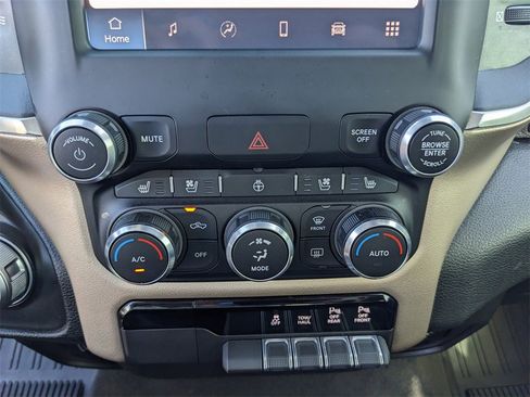 Used 2022 RAM 1500 Laramie image 26