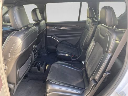 Used 2021 Jeep Grand Cherokee L Laredo RWD image 24