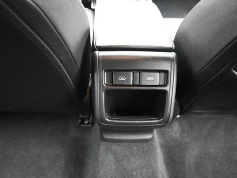 Used 2022 Honda Accord Sport image 18