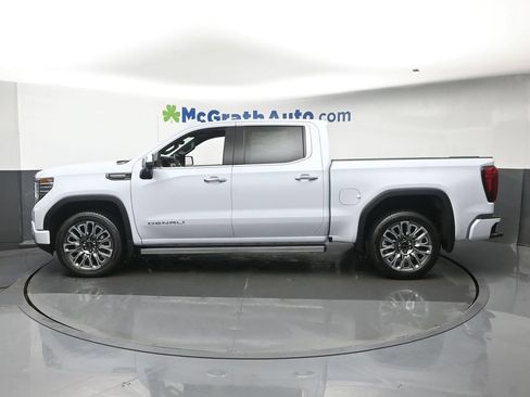 New 2026 GMC Sierra 1500 Denali Ultimate AWD/4WD image 26