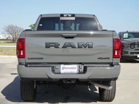 New 2026 RAM 2500 Laramie w/ Night Edition AWD/4WD image 8