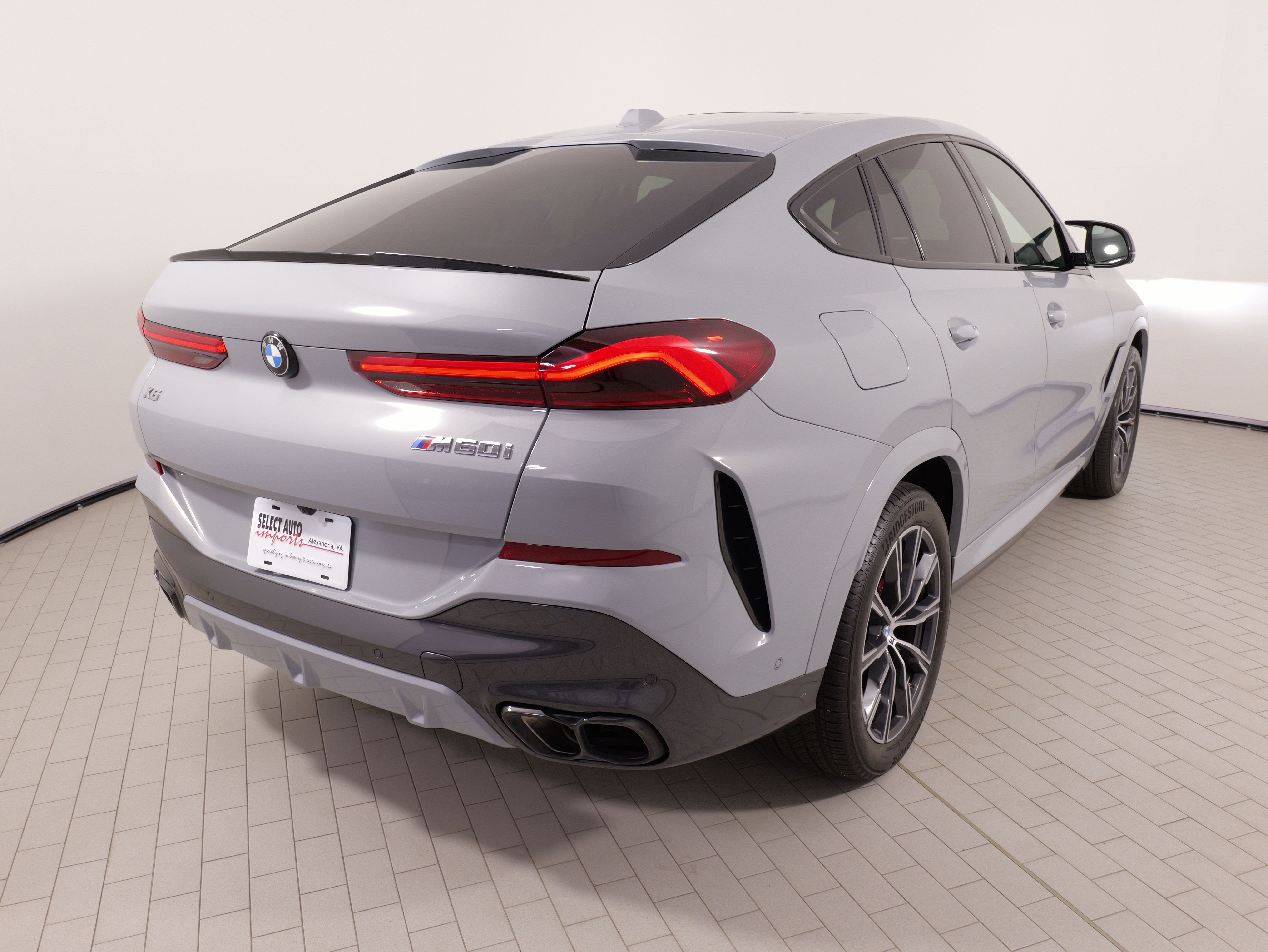 Used 2026 BMW X6 M60i w/ Executive Package AWD/4WD image 14