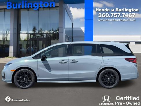 Certified 2025 Honda Odyssey Sport-L image 3