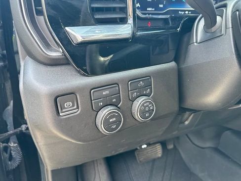 Certified 2024 Chevrolet Silverado 1500 RST AWD/4WD image 16