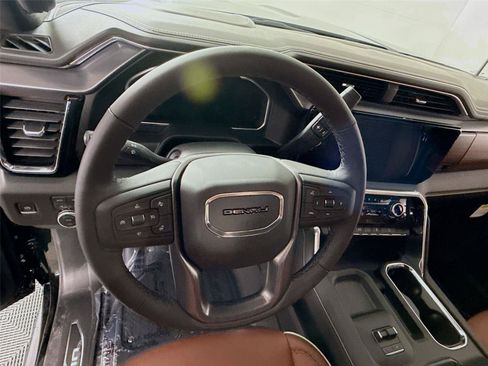 New 2026 GMC Sierra 3500 Denali Ultimate AWD/4WD image 5