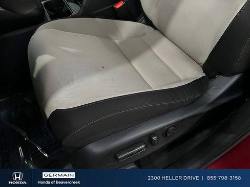 Used 2025 Honda CR-V EX image 19
