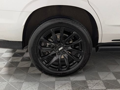 Used 2023 Cadillac Escalade Sport Platinum w/ LPO, ONYX Package AWD/4WD image 13