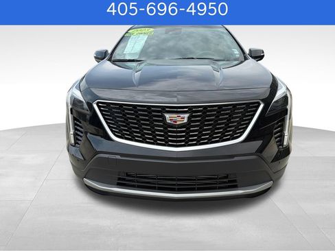 Used 2023 Cadillac XT4 Premium Luxury w/ Technology Package FWD image 10
