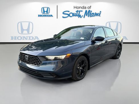 New 2025 Honda Accord SE image 3