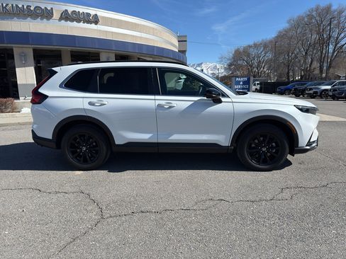 Used 2023 Honda CR-V Sport image 8