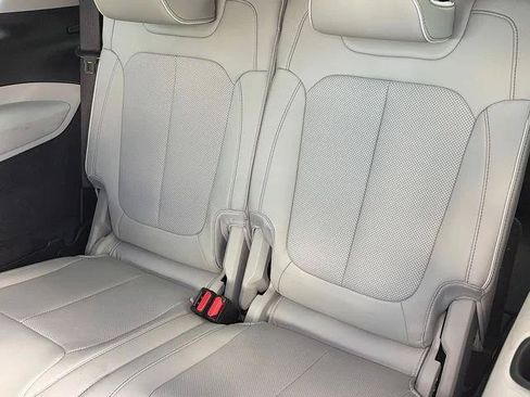 Certified 2021 Jeep Grand Cherokee L Overland w/ Advanced Protech Group III AWD/4WD image 10