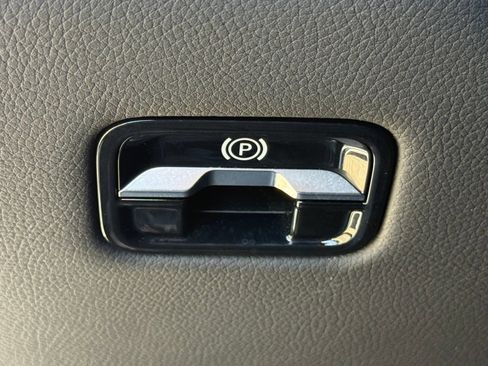 Used 2023 Mercedes-Benz S 580 4MATIC Sedan image 29