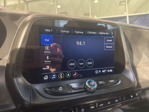 Used 2022 Chevrolet Camaro ZL1 image 31