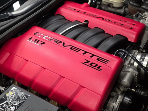 Used 2007 Chevrolet Corvette Z06 w/ Preferred Equipment Group image 36