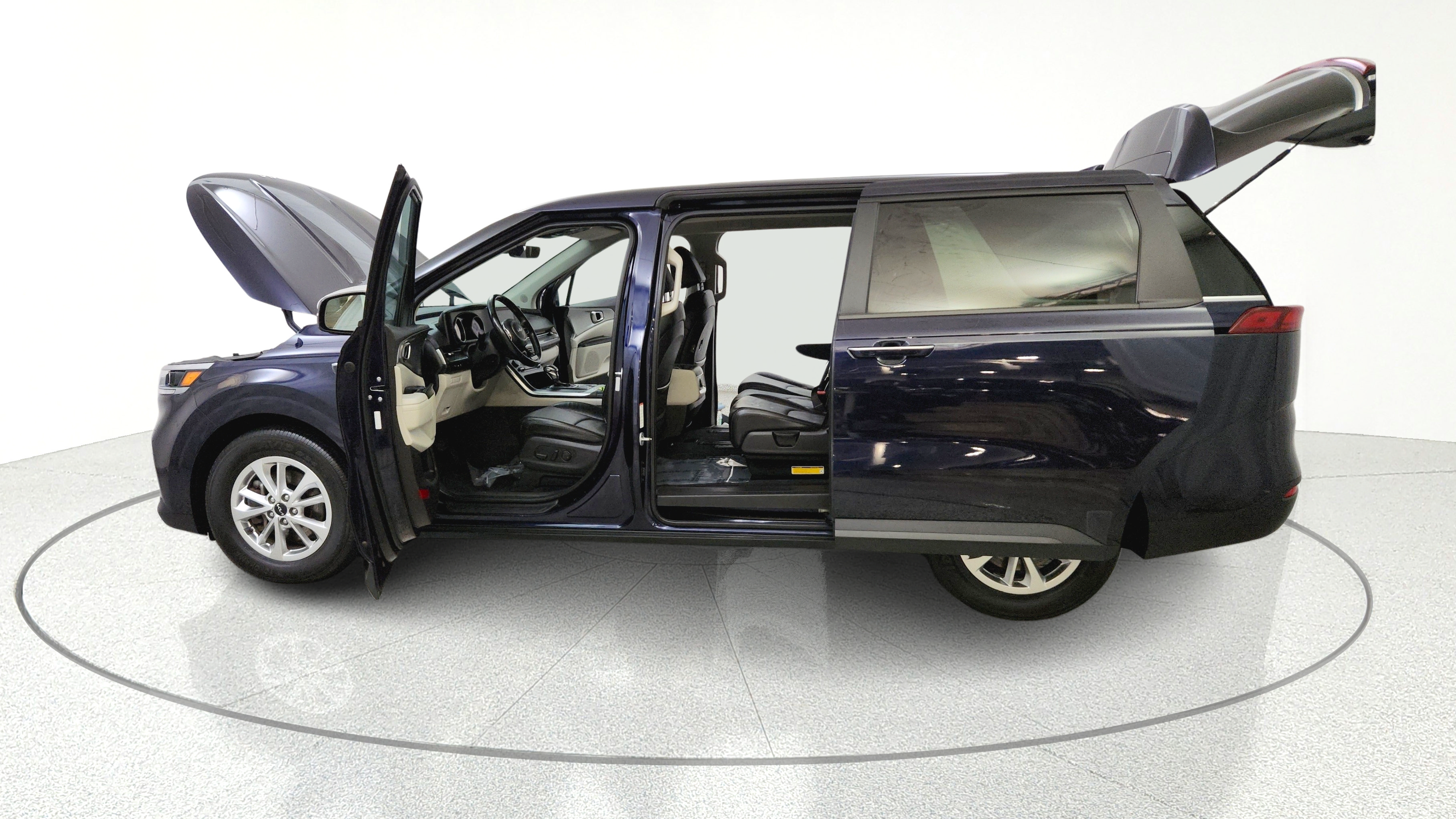 Used 2022 Kia Carnival LX FWD image 7