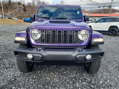 New 2026 Jeep Gladiator Sport image 2