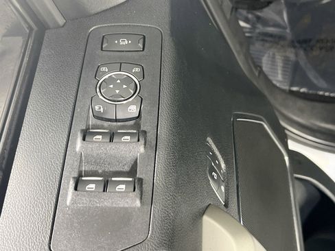 Used 2019 Ford F250 Lariat w/ Lariat Value Package image 18