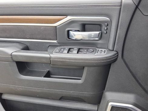 Used 2024 RAM 2500 Laramie AWD/4WD image 26