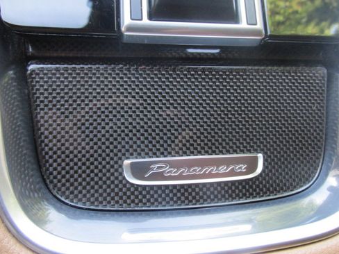 Used 2018 Porsche Panamera 4 image 83