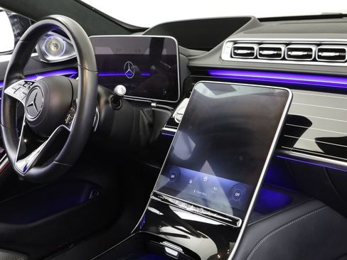 Used 2023 Mercedes-Benz S 580e 4MATIC Sedan image 23