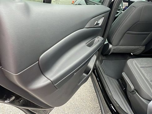 New 2026 Chevrolet Traverse LT image 16