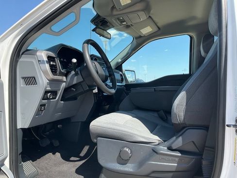 Used 2022 Ford F150 XLT AWD/4WD image 3