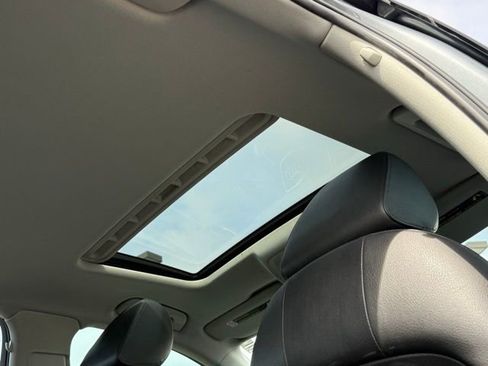 Used 2015 Audi A4 2.0T Premium w/ Audi MMI Navigation image 5