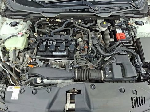 Used 2019 Honda Civic Touring image 27