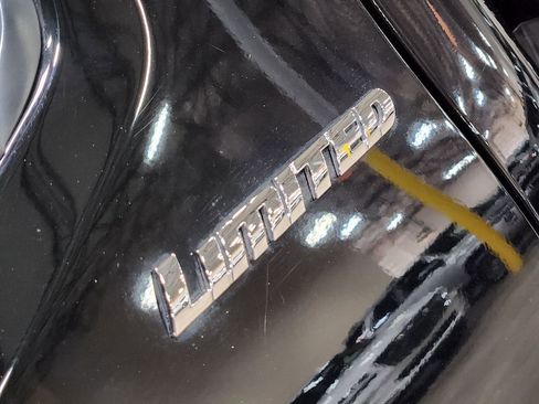 Used 2023 Toyota Tacoma Limited image 26