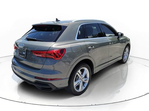 Certified 2022 Audi Q3 2.0T Premium Plus w/ Premium Plus Package AWD/4WD image 4