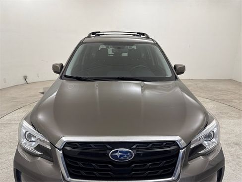 Used 2018 Subaru Forester 2.0XT Touring image 11
