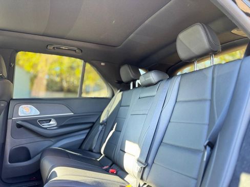 Used 2024 Mercedes-Benz GLE 350 4MATIC image 19