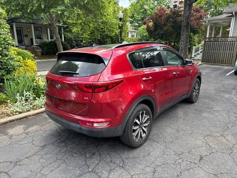 Used 2019 Kia Sportage EX w/ EX Technology Package AWD/4WD image 5
